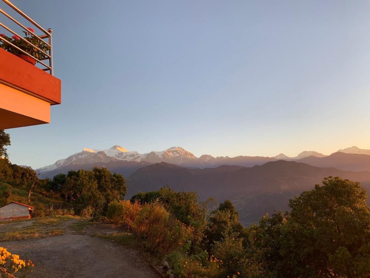Hotel Pristine Himalaya Pokhara Esterno foto