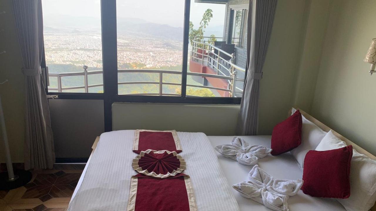 Hotel Pristine Himalaya Pokhara Esterno foto